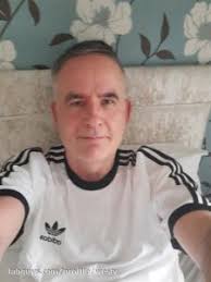 Cick lover wants divorce