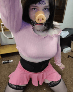 Sissy leah the pig