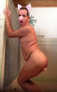 Oscar Gonzalez Pig Faggot .OINK ! OINK !!