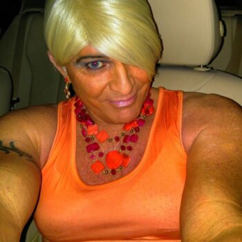 I’m Kelly Michaels formerly Michael Dickey and I’m gay and PROUD